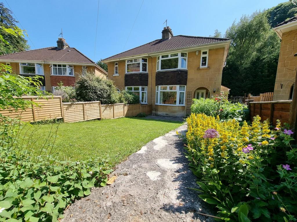 Entry Hill Gardens, Bath 3 bed semidetached house £420,000