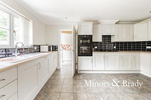 8 Blackberry Close, Dereham, NR20 3TB