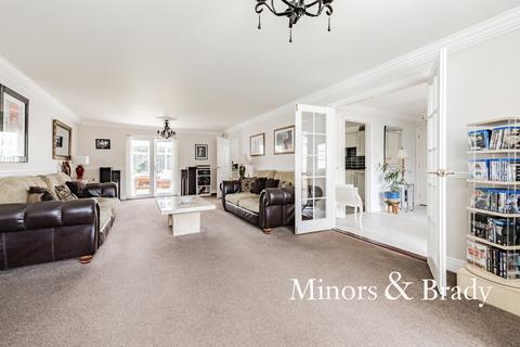 8 Blackberry Close, Dereham, NR20 3TB