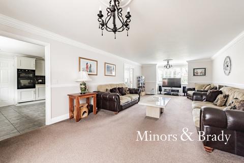 8 Blackberry Close, Dereham, NR20 3TB