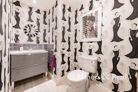 8 Blackberry Close, Dereham, NR20 3TB