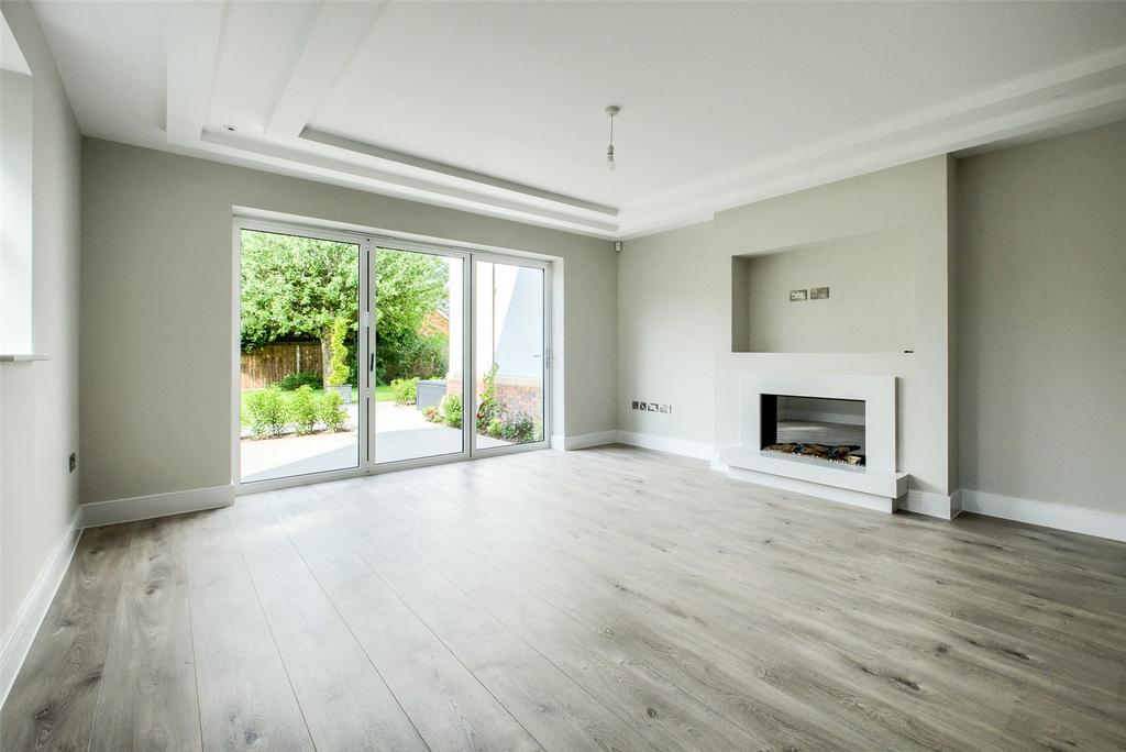 Kitchen/Living Space