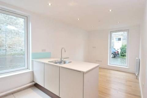 3 bedroom detached house to rent, Dean Park Mews, Stockbridge, Edinburgh