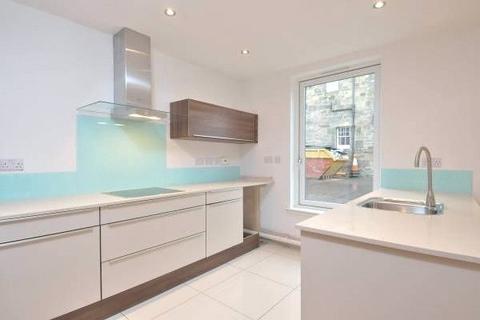 3 bedroom detached house to rent, Dean Park Mews, Stockbridge, Edinburgh