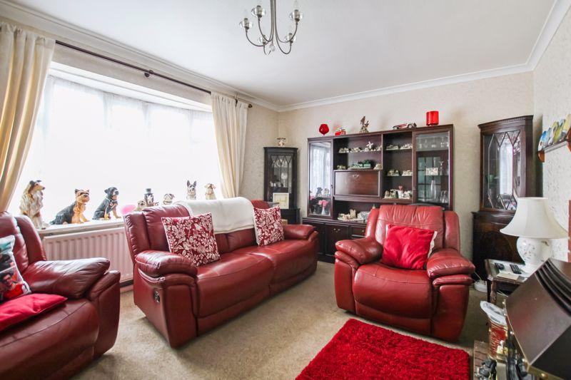 Stansted Crescent, Bexley 3 bed semidetached house £470,000
