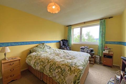 29, Chichester House Coates Road, Exeter, EX2 5RP