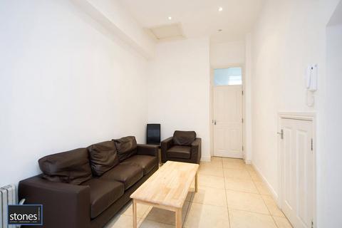 3 bedroom apartment to rent, Islip Street, Kentish Town, London, NW5