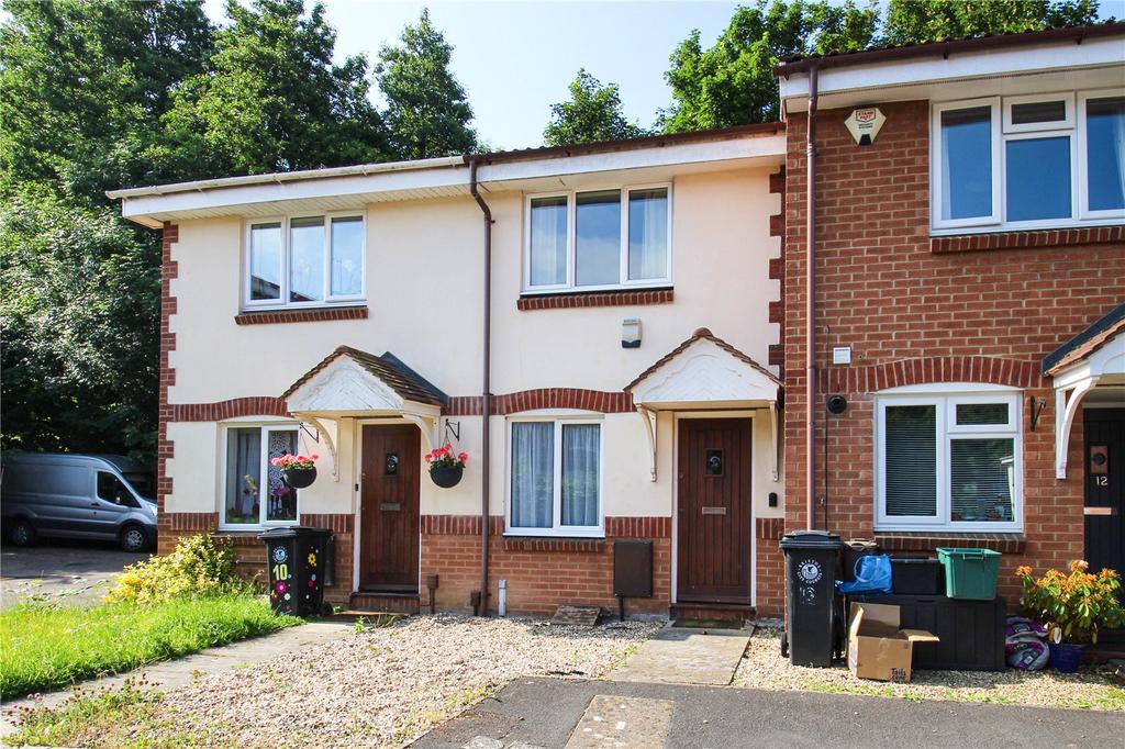 Whiteway Close, St Anne's, BS4 2 bed terraced house £220,000