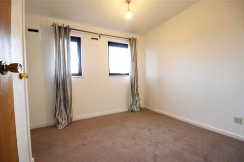 2 bedroom end of terrace house to rent, Hookwood, Surrey, RH6