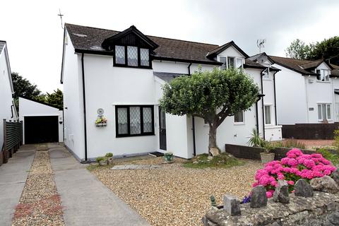 3 Pine Close, Porthcawl, CF36 5NX