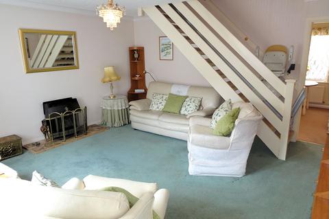 3 Pine Close, Porthcawl, CF36 5NX