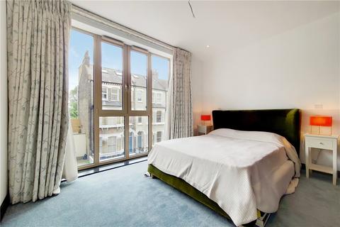 2 bedroom apartment to rent, Strathblaine Road, London, SW11