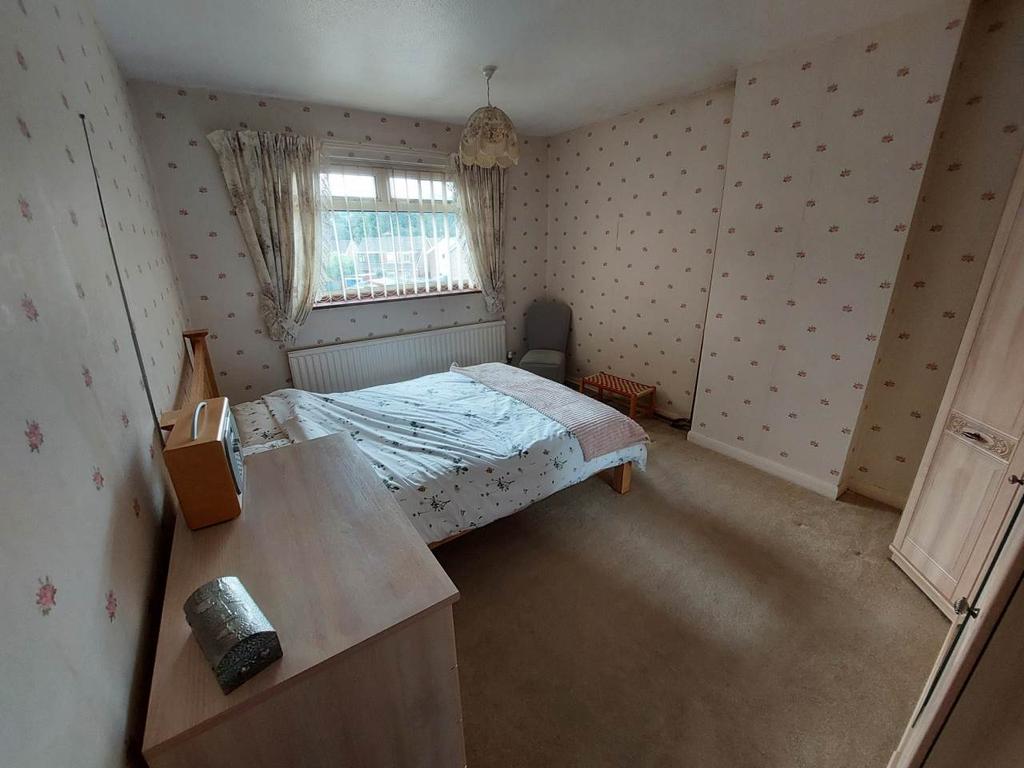 Lon Y Gors, Lon Y Llyn, Caerphilly 3 bed house £950 pcm (£219 pw)