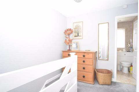 2 Barrymore Close, Langport, TA10 9TB