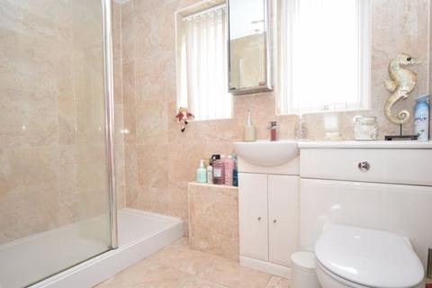 2 Barrymore Close, Langport, TA10 9TB