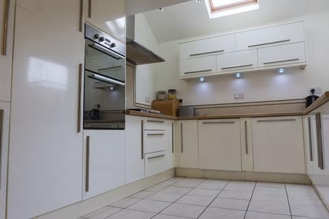 5 Lally Place, Brindley Ford, Stoke-on-trent, ST8 7RB