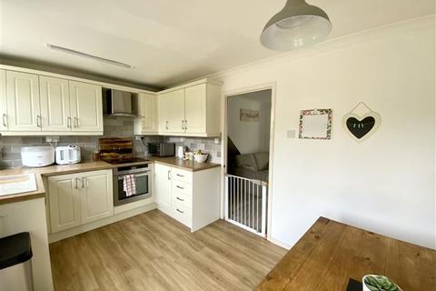 26 Hillcrest Drive, South Anston, Sheffield, S25 5FQ