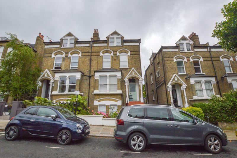 Dartmouth Park Road, London, NW5 1 bed apartment £1,560 pcm (£360 pw)