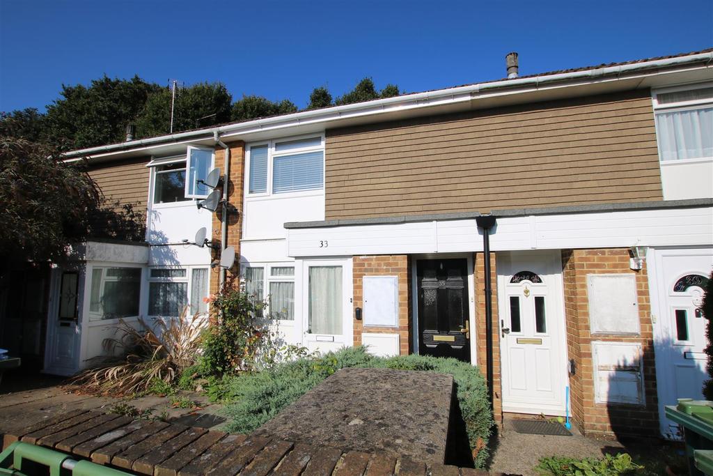 Sycamore Avenue, Horsham 1 bed £750 pcm (£173 pw)