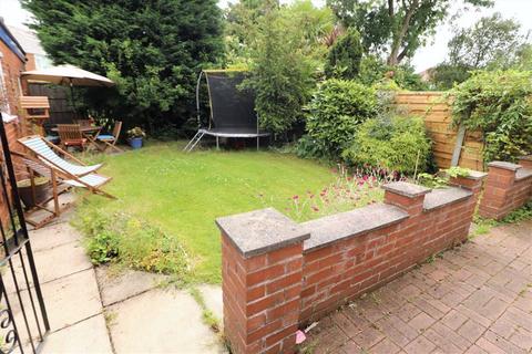 20 Sutherland Road, Manchester, M16 0HX