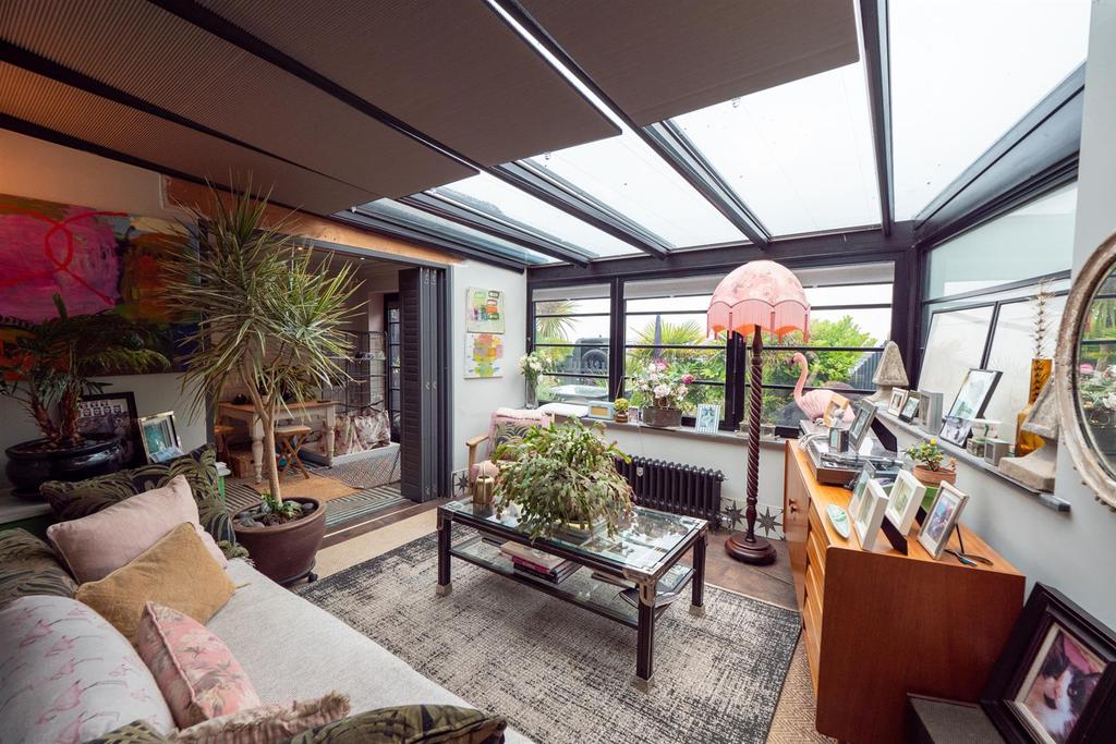 Sitting Room/ Garden Room