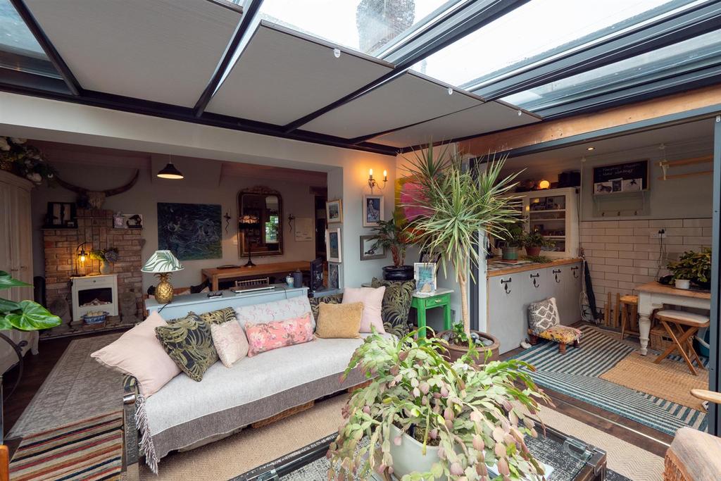 Sitting Room/ Garden Room