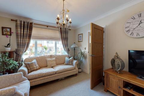 1 Owen Square, Walmer, Deal, CT14 7TG