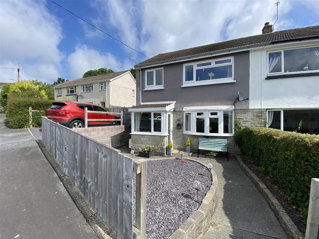 Brongwinau, Comins Coch, Aberystwyth 3 bed semidetached house £210,000