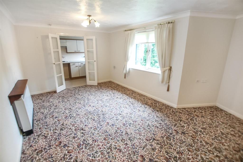 Squires Court, Woodland Road, Darlington 2 bed retirement property for