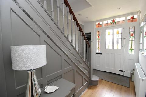 18 Gladstone Road, Newark, NG24 4HZ