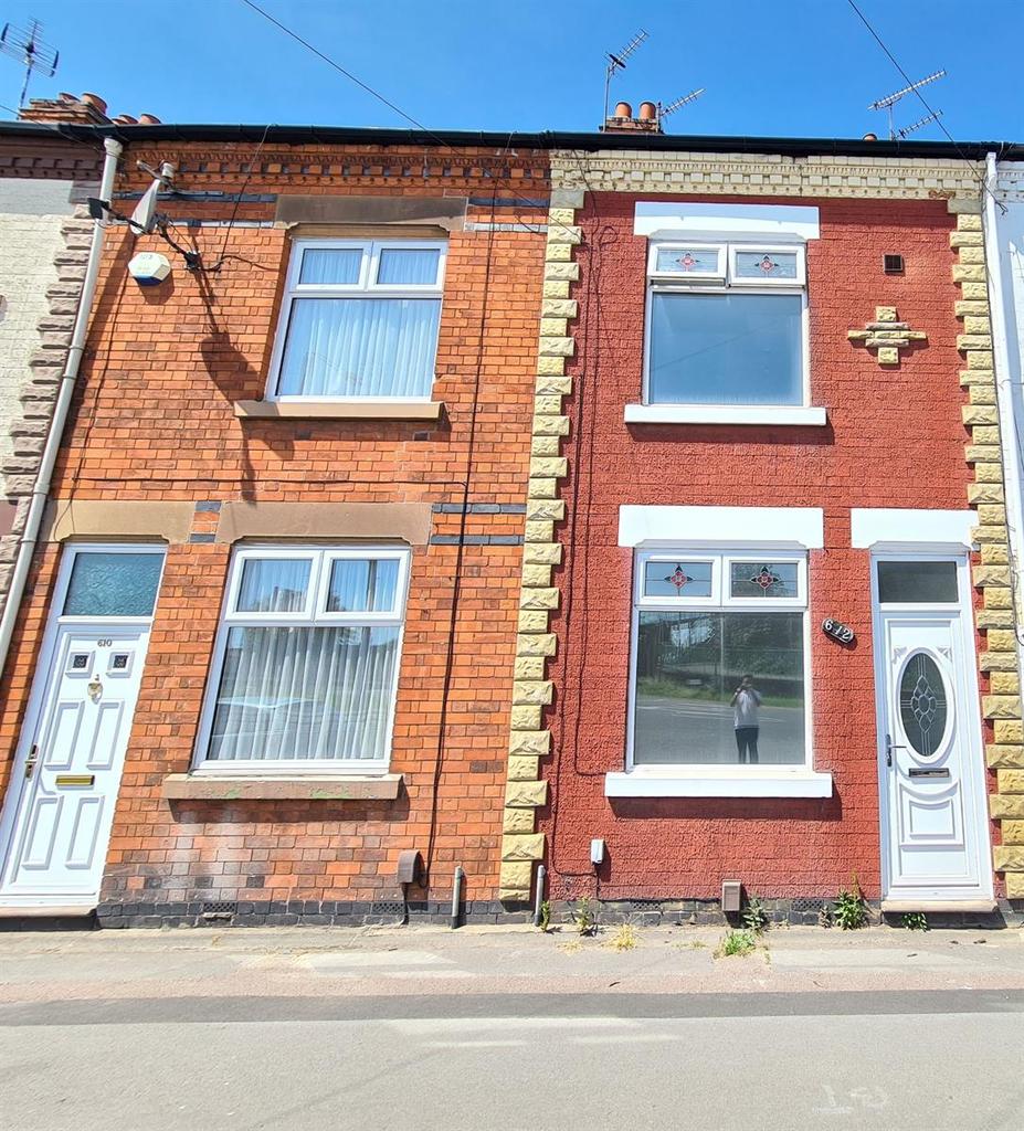 Melton Road, Thurmaston, Leicester 2 bed terraced house £695 pcm (£