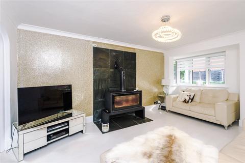23 Bidston Close, Bury, BL8 2UN