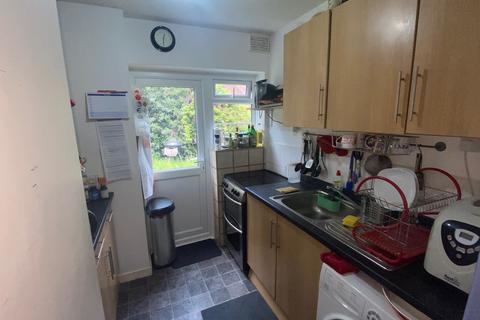 7 Cusack Close, Twickenham, TW1 4TB