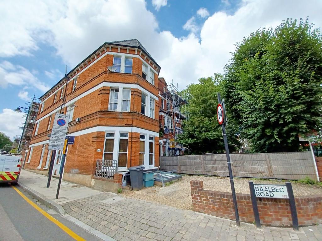 Highbury Grove, Islington 4 bed flat £3,950 pcm (£912 pw)