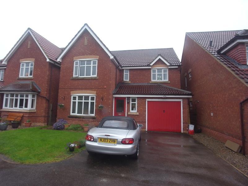 DOUBLEGATES AVENUE, RIPON, HG4 2TP 4 bed detached house £1,200 pcm (£