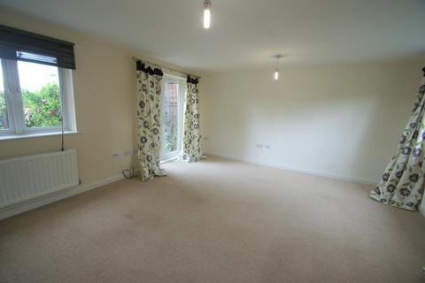 3 bedroom semi-detached house to rent, Colbred Walk, Augusta Park, Andover, SP11