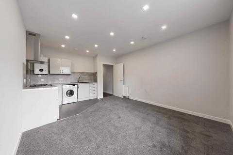 1 bedroom flat to rent, Strathmore Avenue, Coldside, Dundee, DD3