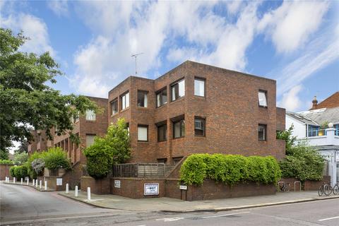7 Ryde Place, Twickenham, TW1 2EH