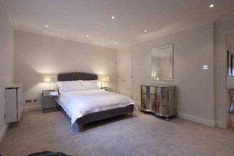 1 bedroom flat to rent, Grosvenor Hill, London