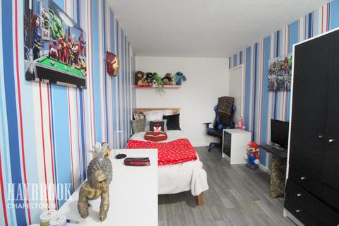 62 Clover Gardens, Sheffield, S5 6GF