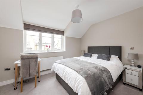 28 Sargent Square, Broadway, WR12 7FE