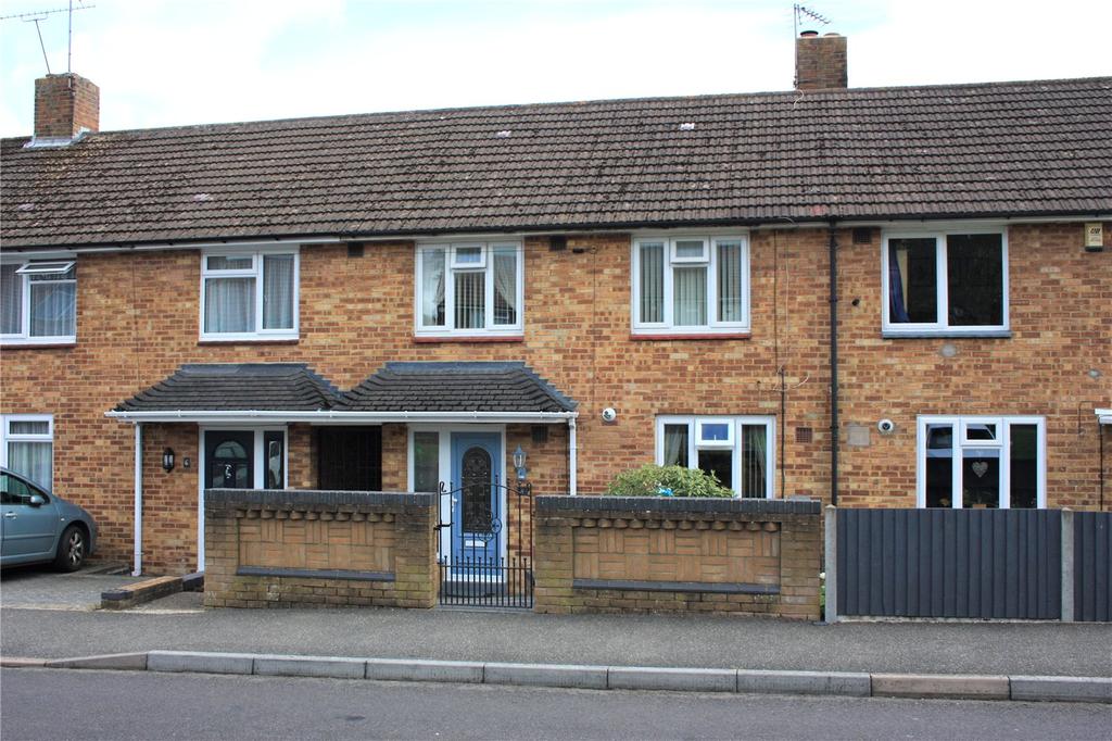 Farringdon Road, West Leigh, Havant, PO9 3 bed terraced house £240,000