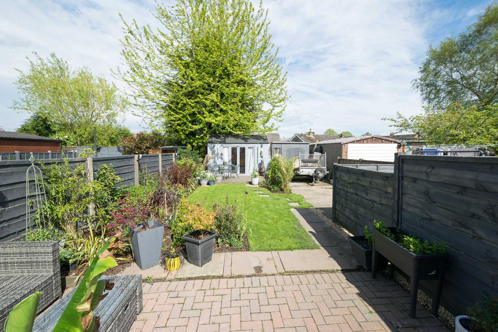 Warmingham Lane, Middlewich 3 bed semidetached house £170,000