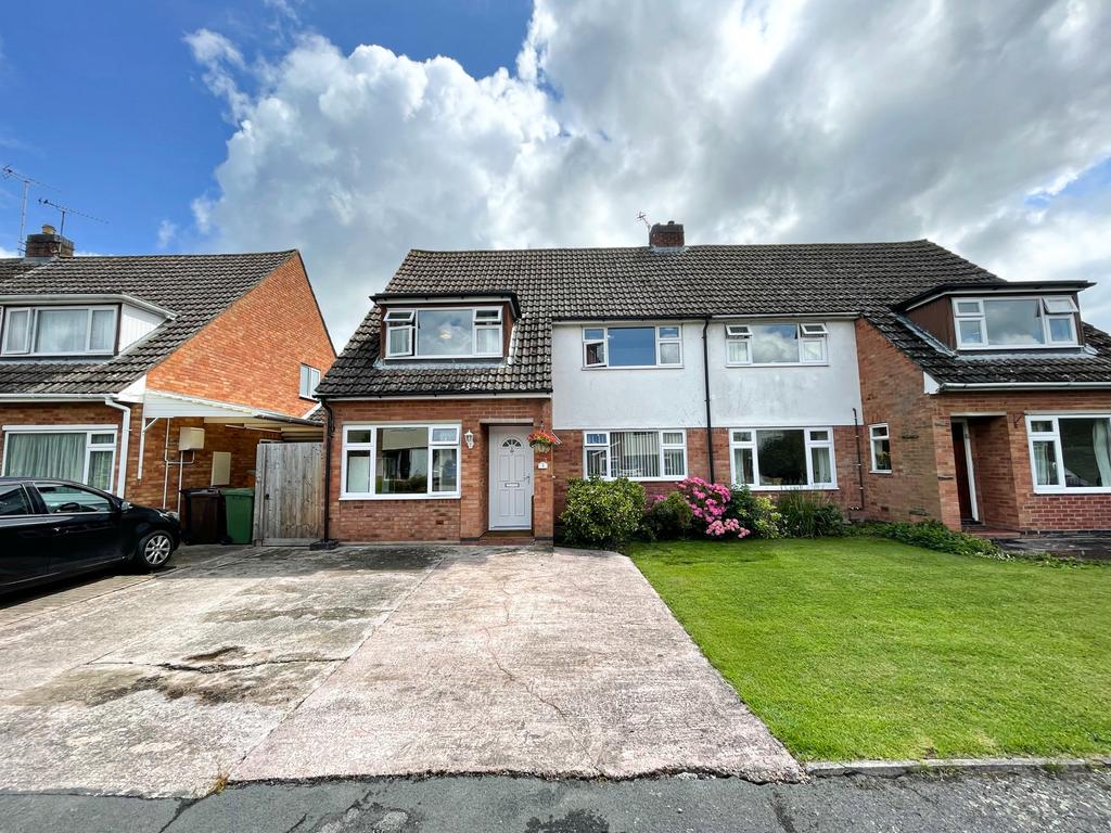 Hampton Park, Hereford 3 bed semidetached house £279,950