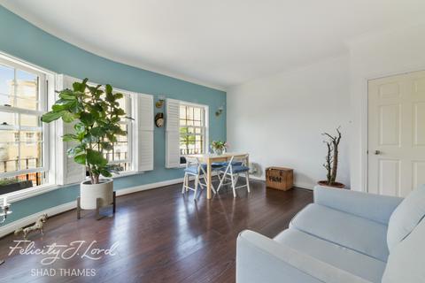 10 Edward Square, London, SE16 5EE