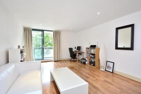 1 bedroom apartment to rent, Galaxy Building Crew Street Isle of Dogs E14
