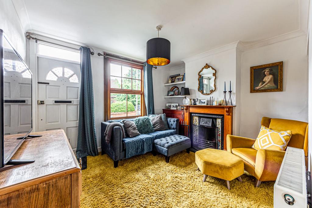 Mill Street, East Malling, ME19 3 bed end of terrace house £300,000