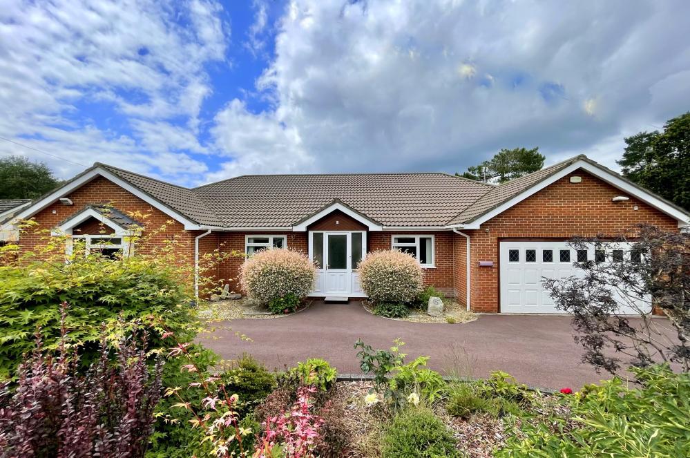 Bushmead Drive, Ashley Heath, BH24 2HT 4 bed detached bungalow £825,000