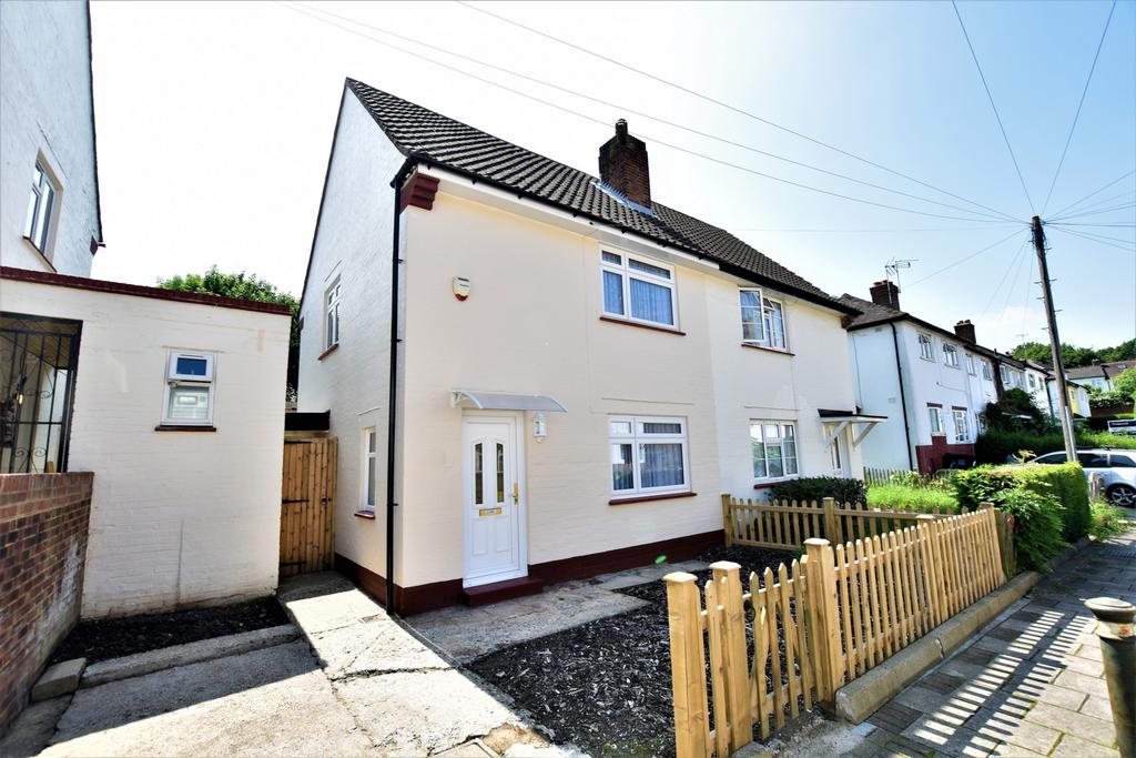 Victoria Road, Chislehurst, BR7 2 bed semidetached house £1,400 pcm
