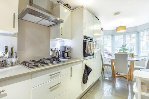 4 Hengest Avenue, Esher, KT10 0BP